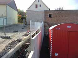 Gebäude Luisenstr. Hettstedt - Abbrucharbeiten mit Geländeregulierung und Gebäudesicherung