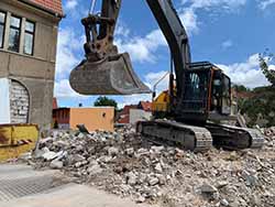 Sandersleben - Schulerweiterungsbau - Abbruch, Entsorgung, Geländeregulierung